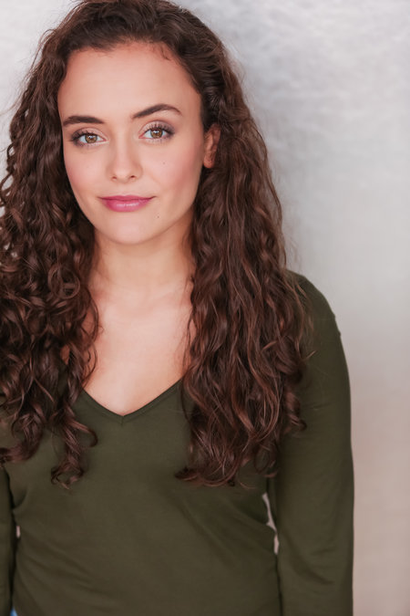 Lauren Lavediere Headshot